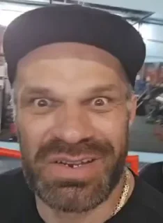 😜
