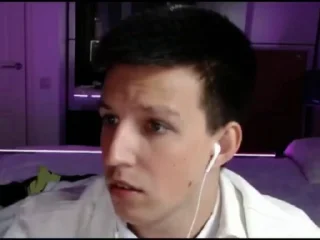 😧
