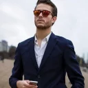 😎