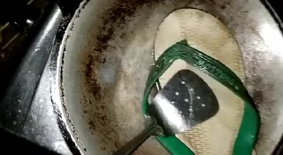 😂