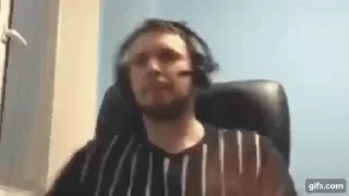 🕺