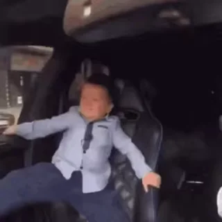 😱