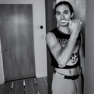 💋