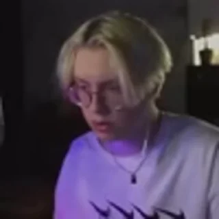 💥