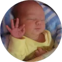 👶