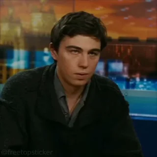 🗣