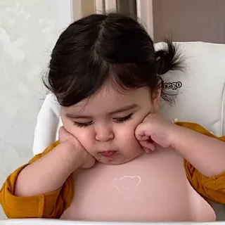 😣