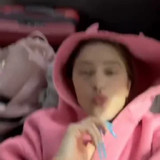 ✌️
