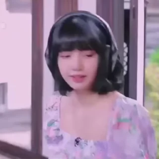 😐