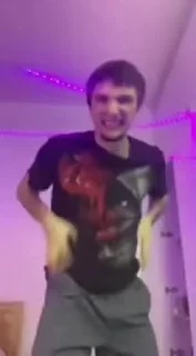 🕺
