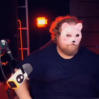 😻