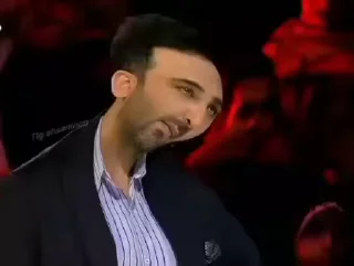 😐