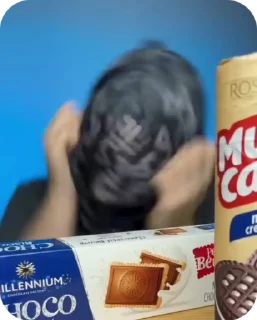 ⬛
