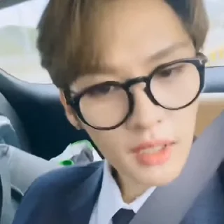 🤩
