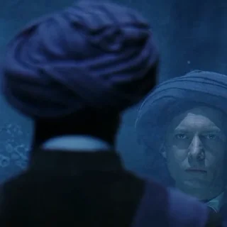 👳