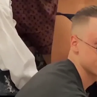 😂