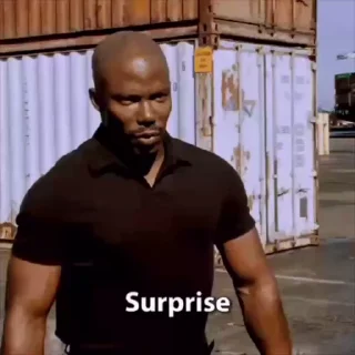 🥳