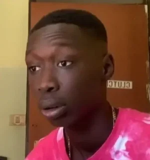😶