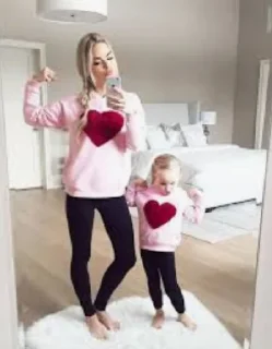 👩‍👧