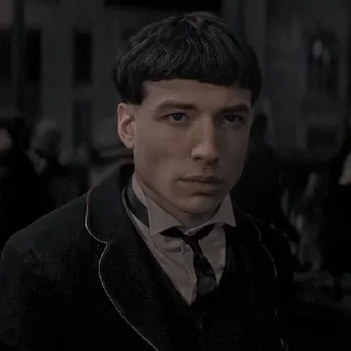 🎬