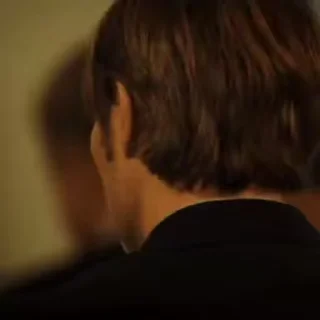 😔