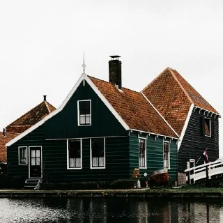 🏘️