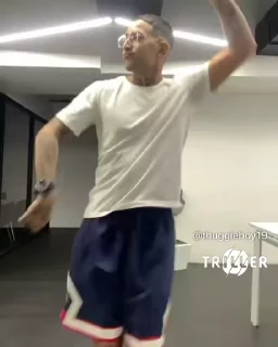 😎