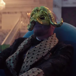 👑