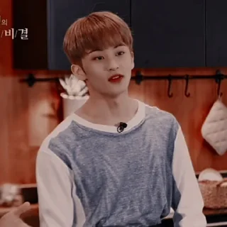 mark lee ᝢ by @pitchestdark