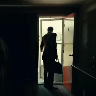 😑