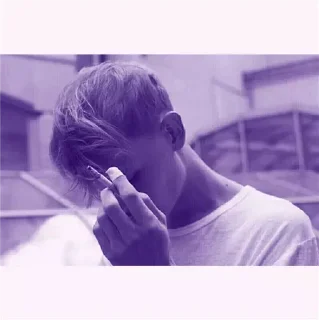 😗