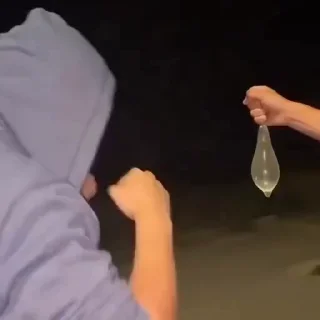 🥊