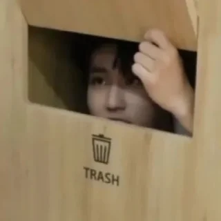 🗑