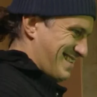 👨