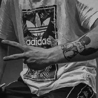 ✌️