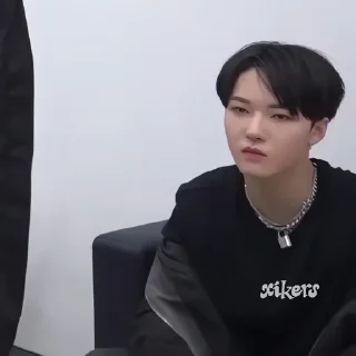 😕
