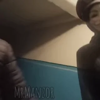 😱