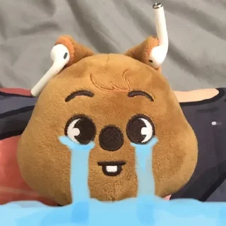 😭