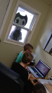👀