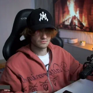 😐