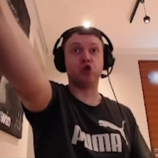 👀
