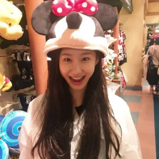 😀