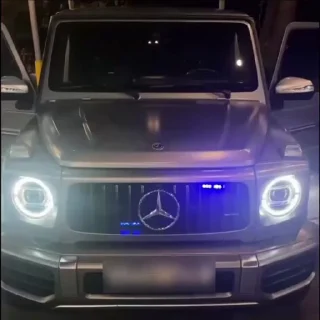 🤩