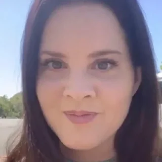 😊