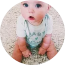 👶