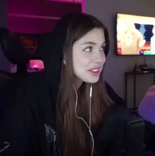 😘