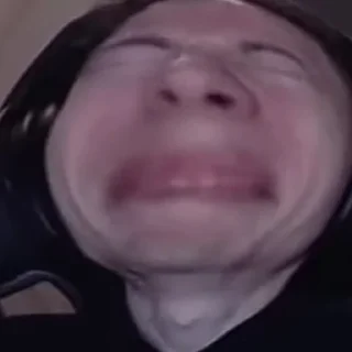 ⚫