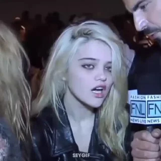 🕸