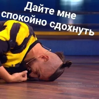 ⚰