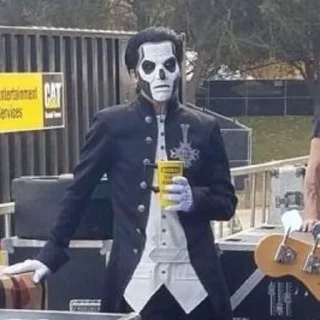 😶